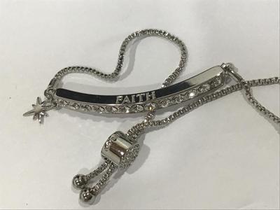 IBB CN Slider Bracelet