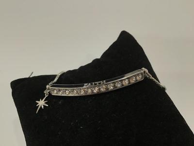 IBB CN Slider Bracelet