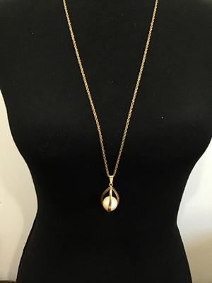 Faux Pearl Fashion Necklace