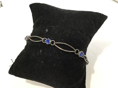 Dainty Vintage Bracelet