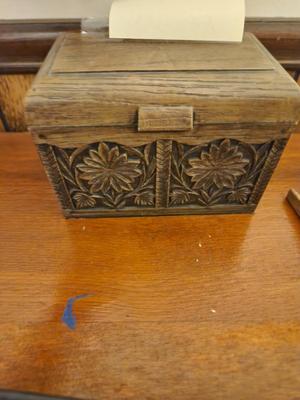 Plastic Brown Card Holder/recipe box