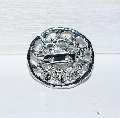 Round 10 Swirls Pointed Star BROOCH (1⅛" Diam.) on a Silver Tone Setting