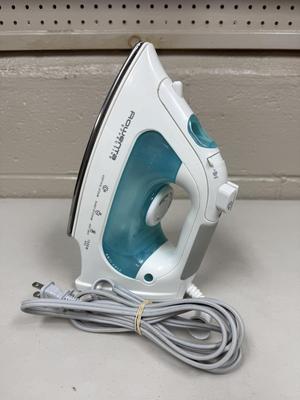 Rowenda Steam iron