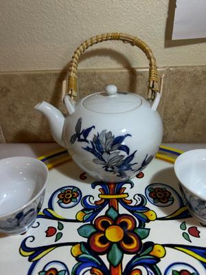 COLORFUL LAZY SUSAN AND ASIAN TEA SET