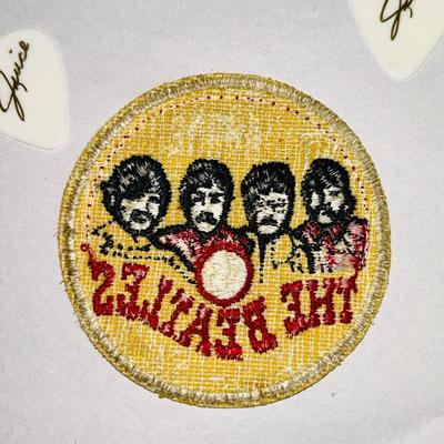 VINTAGE BEATLES PATCH AND GUITAR PICKS