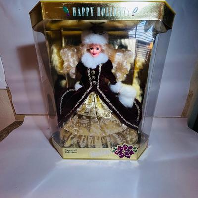 1996 HAPPY HOLIDAYS BARBIE