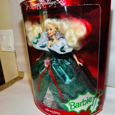 1995 HAPPY HOLIDAYS BARBIE