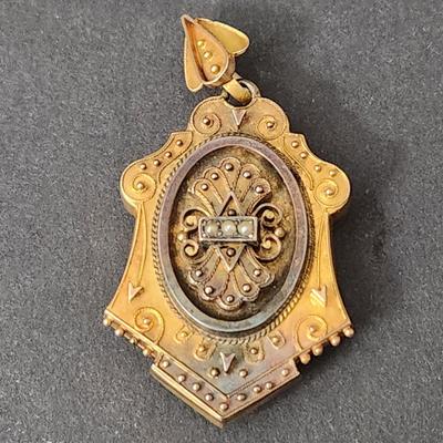 Antique Victorian 14kt Gold Mourning Pendant Locket Back Opens 10.33 Grams