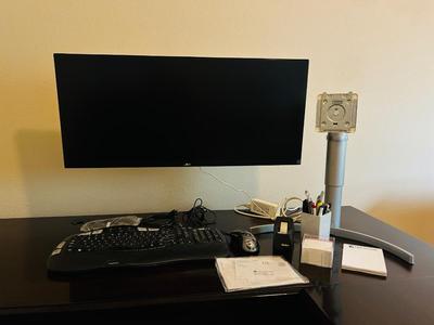 34” LG WIDE SCREEN MONITOR WITH BASE AND WALL MOUNT , LOGITECH WIRELESS KEYBOARD, LOGITECH MOUSE AND MORE!