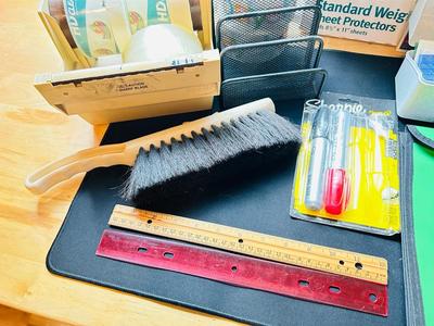 GOOD ASSORTMENT OF OFFICE SUPPLIES