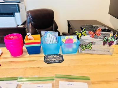 A BUNCH OF NICELY SORTED STICKERS, HOLE PUNCH, MUSIC BULLET SPEAKER, MAGNETS, SMALL ORGANIZERS AND MORE!