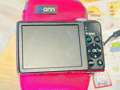 NIKON COOL PIX L22 DIGITAL CAMERA, STICKERS, AND PHOTO PAPER