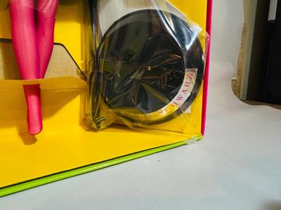 1991 SPECIAL LIMITED EDITION "MADISON AVENUE" BARBIE AT FAO SCHWARZ