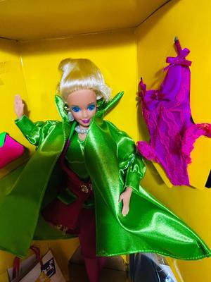 1991 SPECIAL LIMITED EDITION "MADISON AVENUE" BARBIE AT FAO SCHWARZ