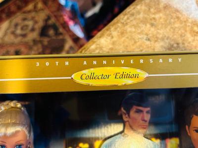 1996 30th ANNIVERSARY COLLECTORS EDITION STAR TREK BARBIE AND KEN