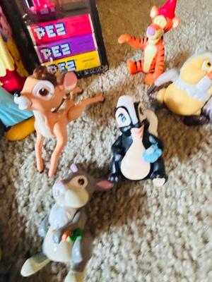 A GOOD VARIETY OF DISNEY ITEMS