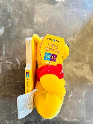 1992 JIMINY CRICKET DOLL, WINNEY THE POOH WITH BOOK AND VTG. DISNEY HAPPY MEAL TOYS