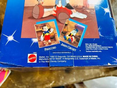 1992 JIMINY CRICKET DOLL, WINNEY THE POOH WITH BOOK AND VTG. DISNEY HAPPY MEAL TOYS