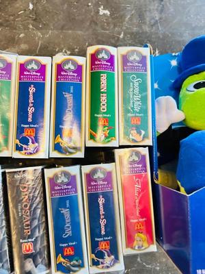 1992 JIMINY CRICKET DOLL, WINNEY THE POOH WITH BOOK AND VTG. DISNEY HAPPY MEAL TOYS