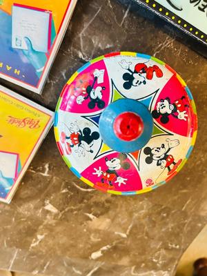 1975 MICKEY MOUSE TOP WORKS GREAT! AND ASSORTMENT OF NEAT POP UP DISNEY GREETING CARDS