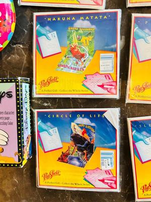 1975 MICKEY MOUSE TOP WORKS GREAT! AND ASSORTMENT OF NEAT POP UP DISNEY GREETING CARDS