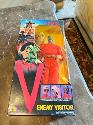 1984 ENEMY VISITOR ACTION FIGURE