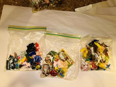 VTG CRACKER JACKS PRIZES