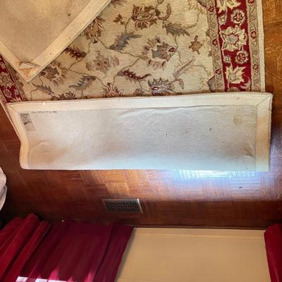 Hand Tufted Wool Rug 7.5’ x 5’ (LR-SS)