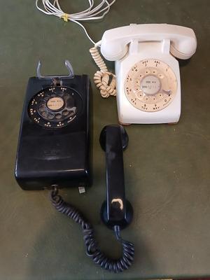 Vintage Rotary Telephone Lot – Black & White Bell System Phones