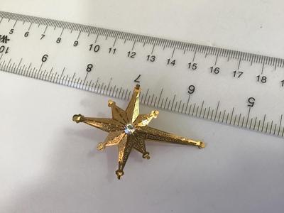 Gold Tone Filagree Brooch