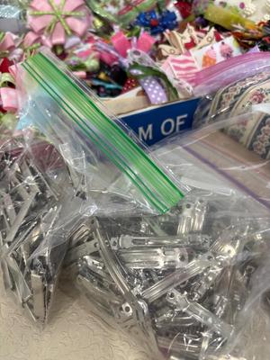 Supplies needed to complete air rib ribbons