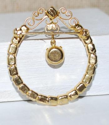 Robin's Egg Blue & White Stones CIRCLE BROOCH (1½" Diam.) with Top Swirl Design and Center Dangle on a Gold Tone Setting