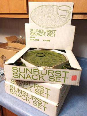 Sale Photo Thumbnail #405: 3 BOXEX WITH 4 PLACE SETS EACH BOX