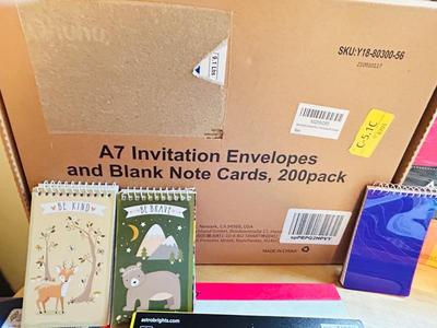 200 ct PACK OF BLANK INVITATIONS AND ENVELOPES, 2 LARGE ROLLS OF VINYL, AND AN ARRAY OF NOTEPADS AND COLORED PAPER