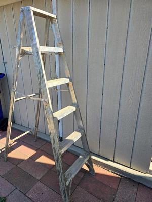 6-Foot Aluminum A-Frame Step Ladder