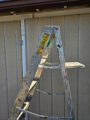 6-Foot Aluminum A-Frame Step Ladder