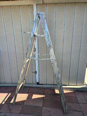 6-Foot Aluminum A-Frame Step Ladder