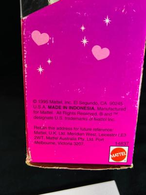 1995 GREAT DATE KEN DOLL