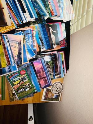 HUNDREDS OF POSTCARDS FROM ALL OVER THE U.S.