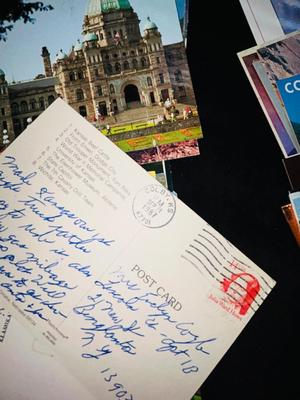 HUNDREDS OF POSTCARDS FROM ALL OVER THE U.S.