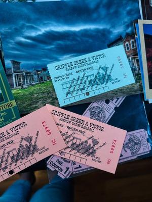HUNDREDS OF POSTCARDS FROM ALL OVER THE U.S.