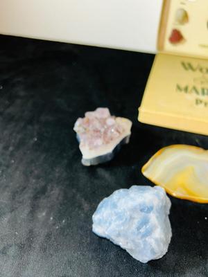 DIFFERENT ROCKS AND MINERALS