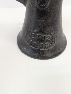 Vintage 2 X 12 Vulcan Brand I I & B Co. Screw Jack House Barn RR Jack Table Lamp Worked!