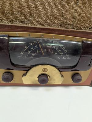 Artist Signed Zenith S'D-BC/FM Radio Table Lamp Worked!