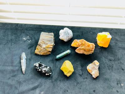 MOSS AGATE, PETRIFIED WOOD, YELLOW JASPER , SNOWFLAKE OBSIDIAN AND MORE!