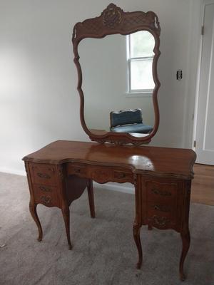 Sale Photo Thumbnail #83: MEASURES 47X19X30 WITHOUT MIRROR, 26X40 MIRROR, BENCH 25X17