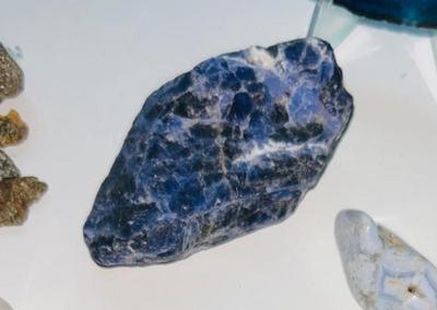 BLACK OBSIDIAN , CRYSTALS, AGATE, FOSSILS