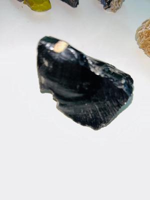 BLACK OBSIDIAN , CRYSTALS, AGATE, FOSSILS