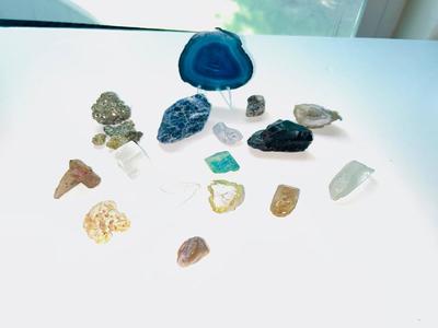 BLACK OBSIDIAN , CRYSTALS, AGATE, FOSSILS