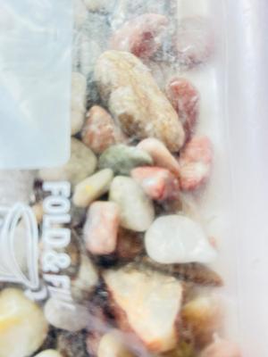 1 GALLON BAG FULL OF ROCKS, MINERALS & STONES